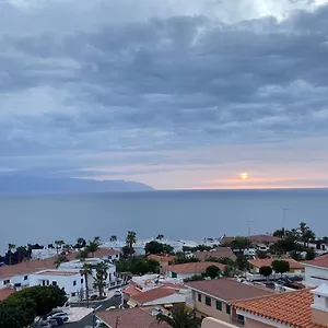 Sunset Seaview La Arena Puerto de Santiago (Tenerife)