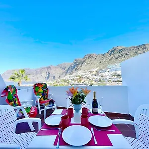 Seaview Townhouse In Puerto Santiago & Gigantes Puerto de Santiago (Tenerife)