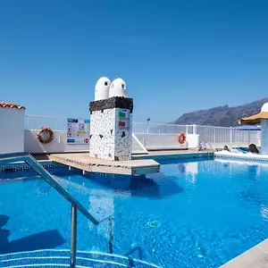 Lägenhetshotell Vigilia Park, Puerto de Santiago (Tenerife)